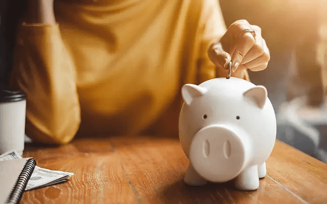 Trabalho dá trabalho, não dinheiro! Aceita que dói menos